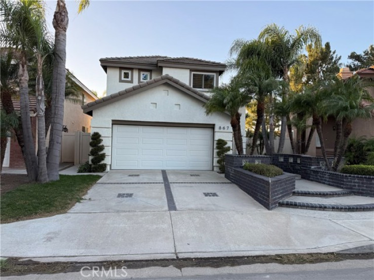 3 Bed Home to Rent in Anaheim Hills, California