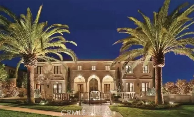 8 Bed Home to Rent in Newport Coast, California