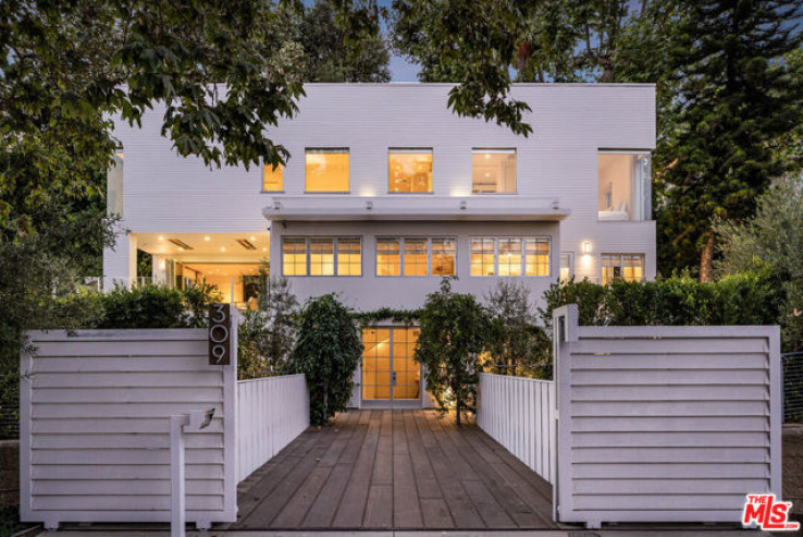 Residential Home in Santa Monica