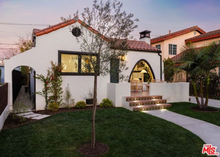 3 Bed Home for Sale in Los Angeles, California