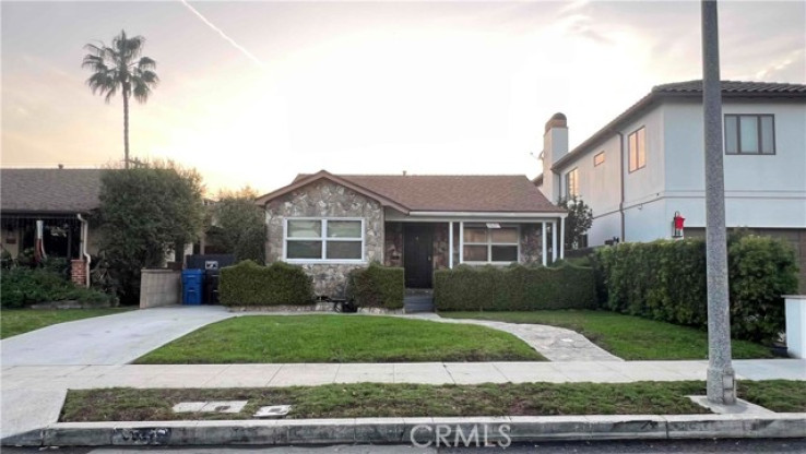 Residential Lease in Palms - Mar Vista