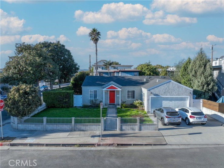 Residential Lease in Palms - Mar Vista