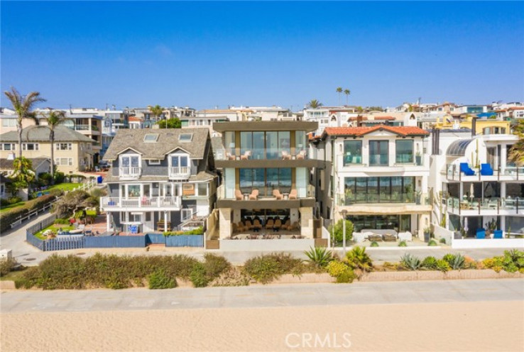 10 Bed Home to Rent in Manhattan Beach, California