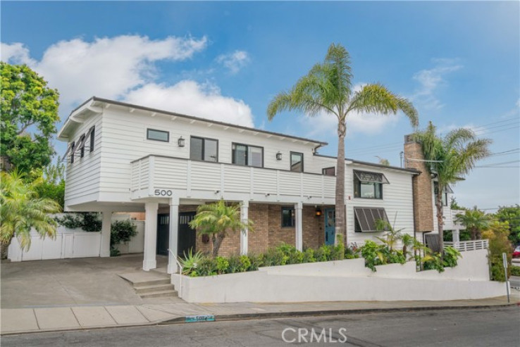 Residential Lease in Manhattan Bch Tree