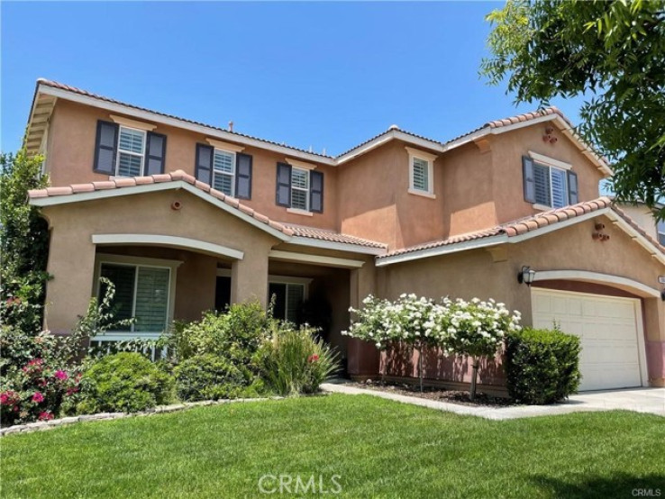 5 Bed Home to Rent in Eastvale, California