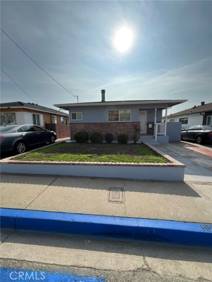 3 Bed Home to Rent in Hawthorne, California