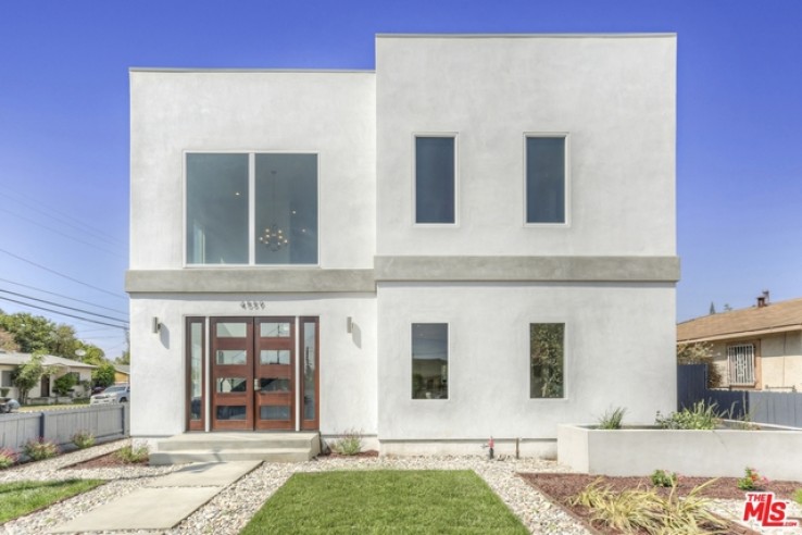 4 Bed Home for Sale in Los Angeles, California