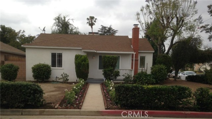 3 Bed Home to Rent in Van Nuys, California