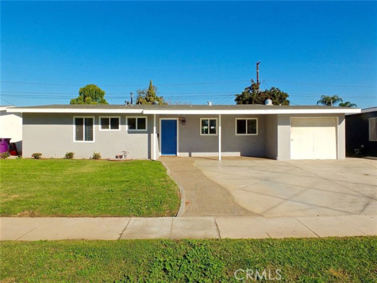 3 Bed Home to Rent in Long Beach, California