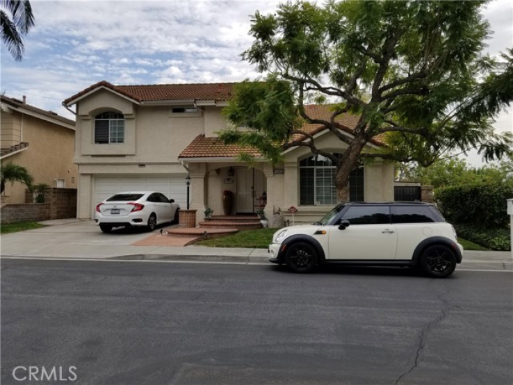 4 Bed Home to Rent in La Mirada, California