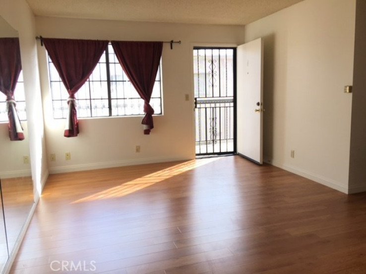 2 Bed Home to Rent in Los Angeles, California