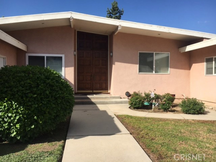 4 Bed Home to Rent in West Hills, California