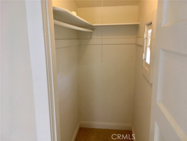 2 Bed Home to Rent in Valley Village, California