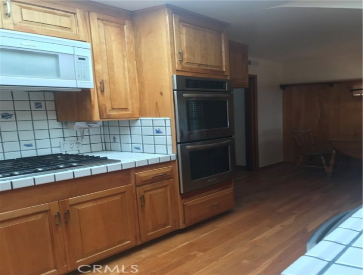 3 Bed Home to Rent in Studio City, California