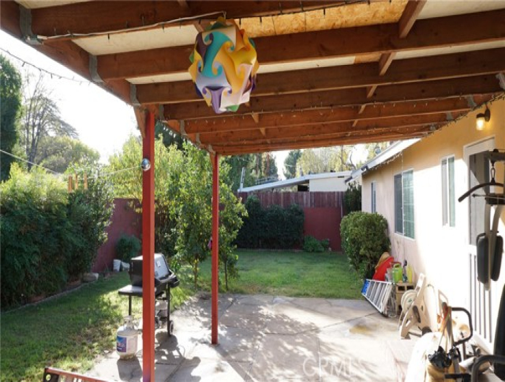 3 Bed Home to Rent in Van Nuys, California