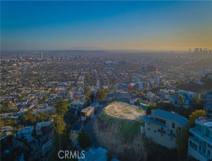  Land for Sale in Hollywood Hills, California