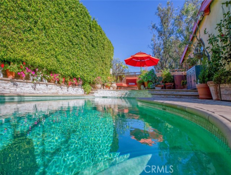 2 Bed Home for Sale in Los Angeles, California