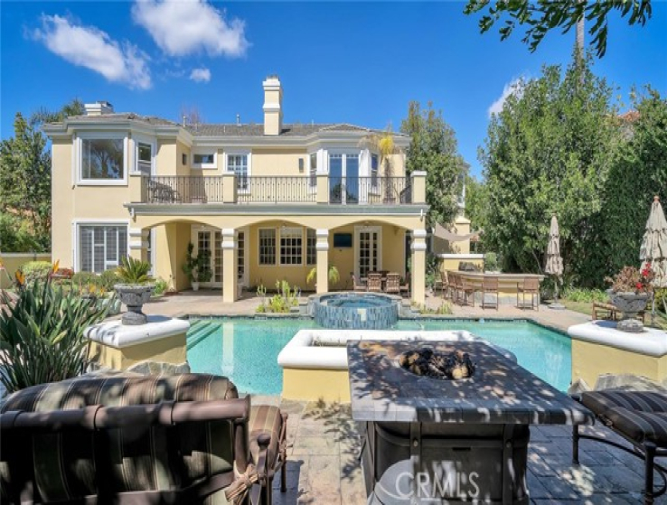 5 Bed Home for Sale in Calabasas, California