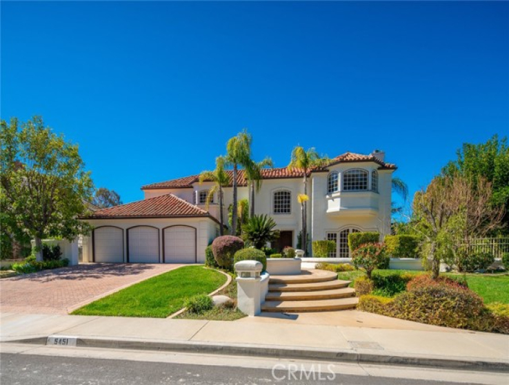 6 Bed Home to Rent in Calabasas, California