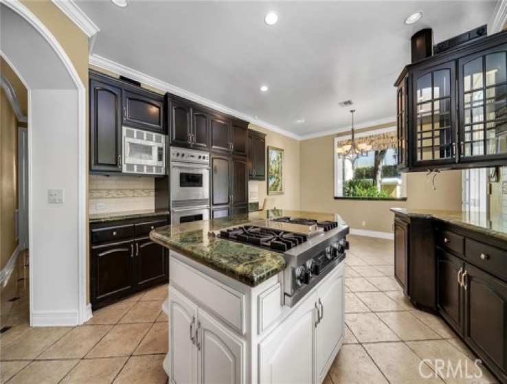 5 Bed Home for Sale in Calabasas, California