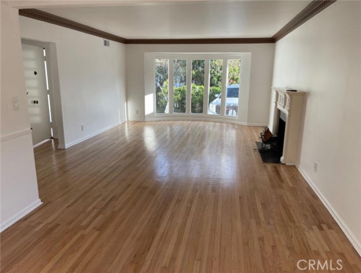 3 Bed Home to Rent in Los Angeles, California