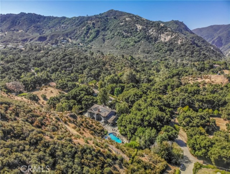 5 Bed Home for Sale in Calabasas, California