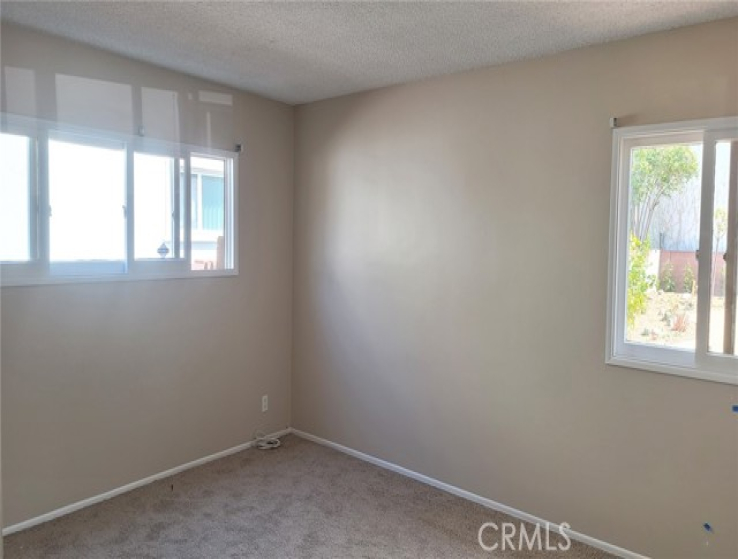 3 Bed Home to Rent in Canoga Park, California