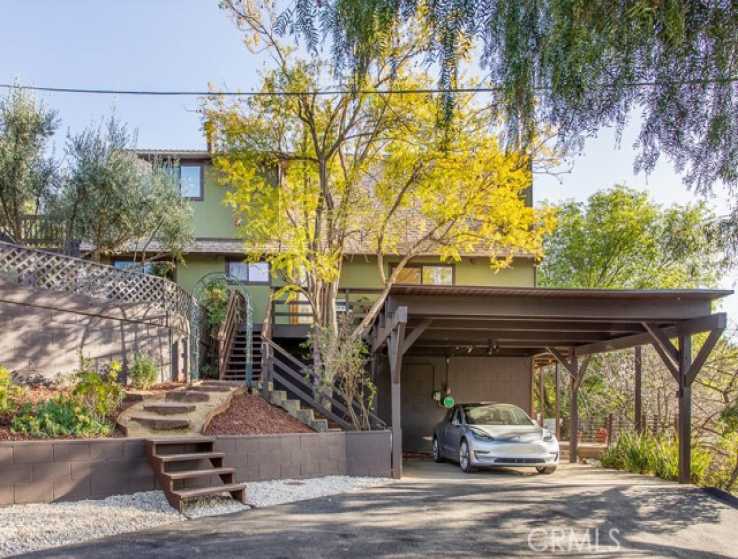 6 Bed Home for Sale in Topanga, California