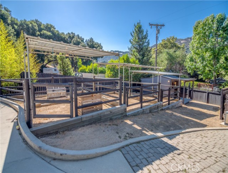 5 Bed Home for Sale in Calabasas, California