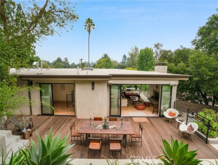 4 Bed Home for Sale in Studio City, California