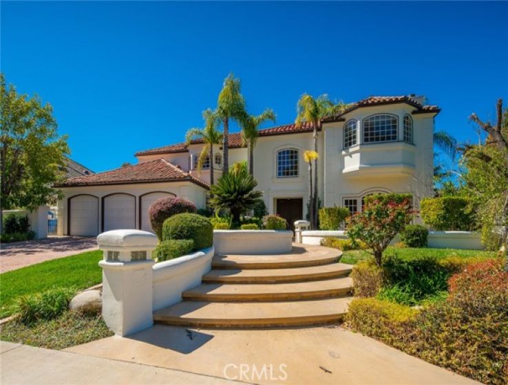 6 Bed Home to Rent in Calabasas, California