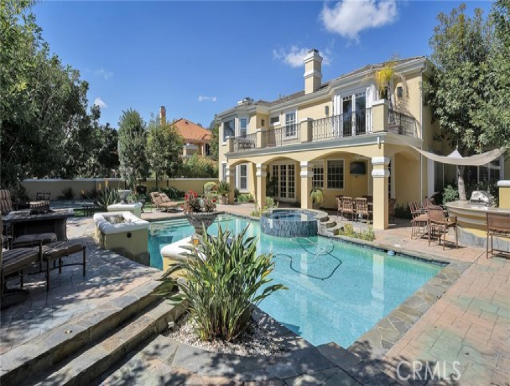 5 Bed Home for Sale in Calabasas, California