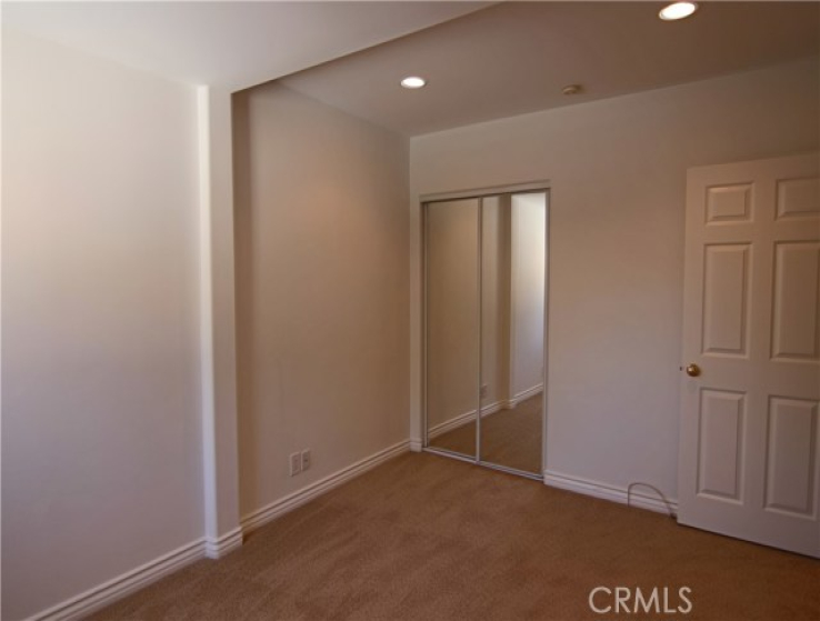 3 Bed Home to Rent in Studio City, California