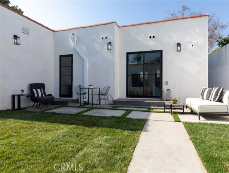 4 Bed Home for Sale in Los Angeles, California