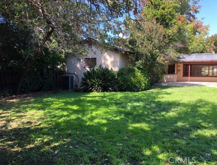 3 Bed Home to Rent in Studio City, California