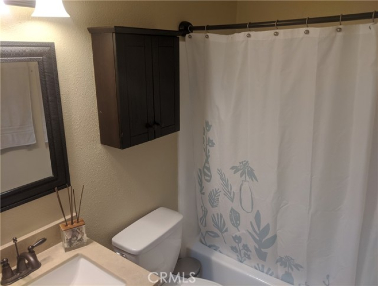 2 Bed Home to Rent in Anaheim, California