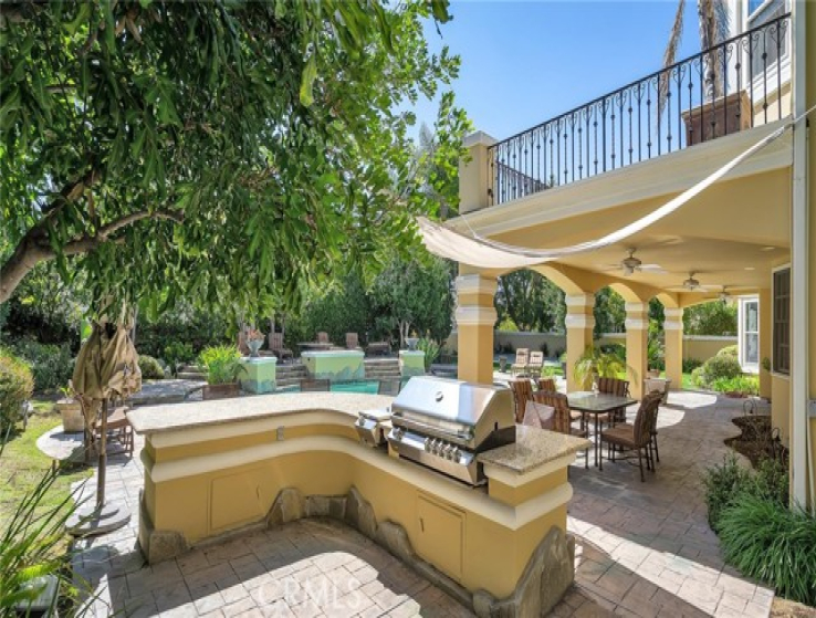 5 Bed Home for Sale in Calabasas, California