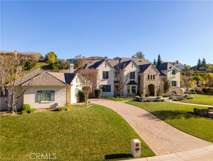 5 Bed Home for Sale in Calabasas, California