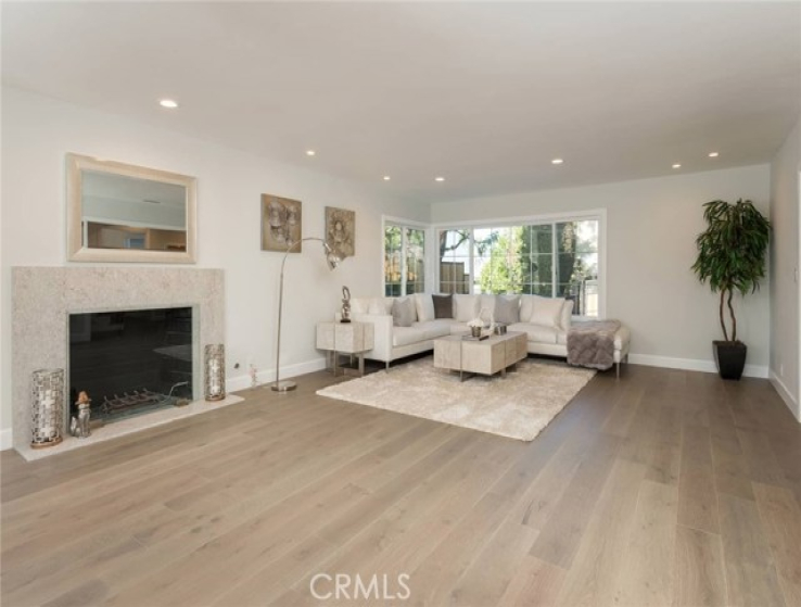 3 Bed Home for Sale in Studio City, California