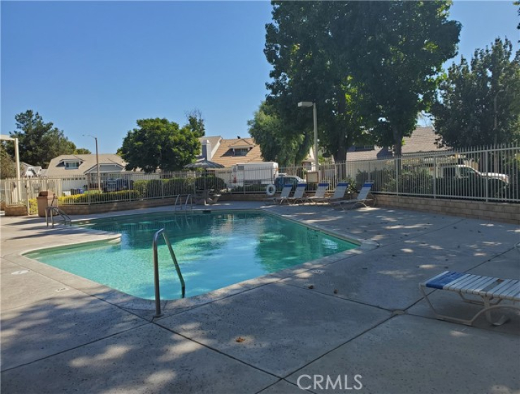 3 Bed Home to Rent in Valencia, California