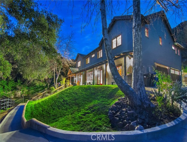 5 Bed Home for Sale in Calabasas, California