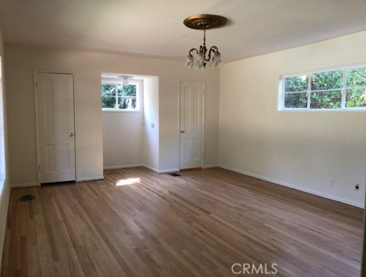 3 Bed Home to Rent in Studio City, California