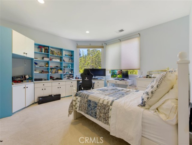 6 Bed Home for Sale in Calabasas, California