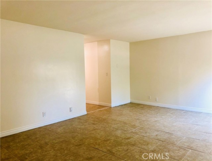 2 Bed Home to Rent in Culver City, California