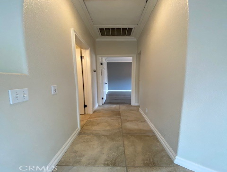 2 Bed Home to Rent in Anaheim Hills, California