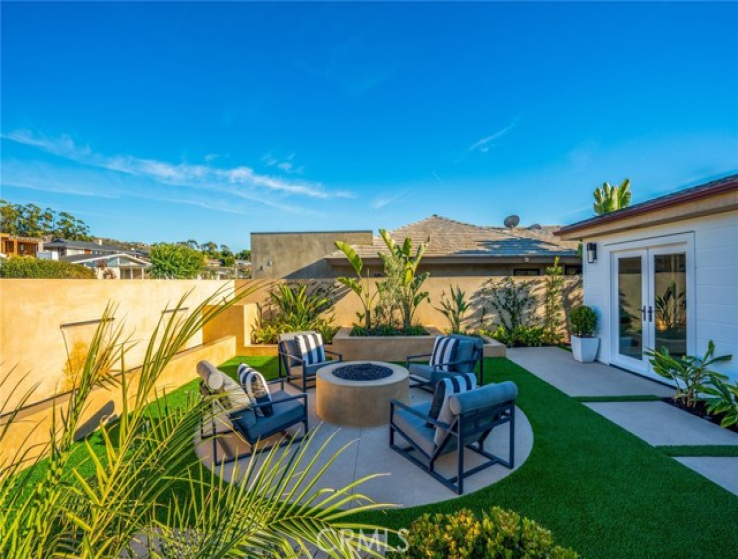 4 Bed Home for Sale in Corona del Mar, California