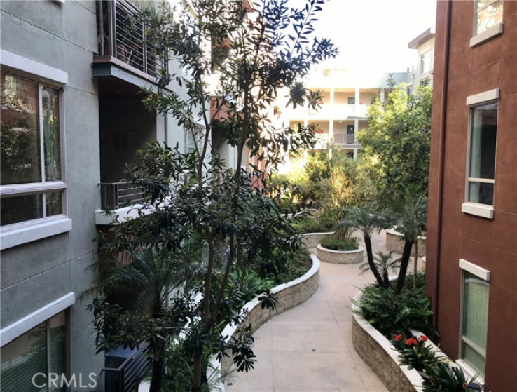 2 Bed Home to Rent in Los Angeles, California