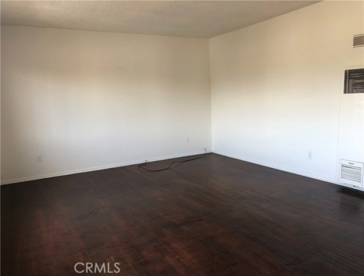 2 Bed Home to Rent in Culver City, California