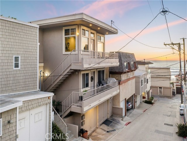 2 Bed Home to Rent in Manhattan Beach, California