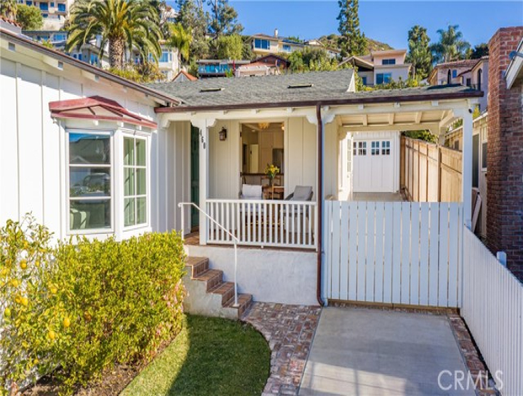 2 Bed Home for Sale in Laguna Beach, California